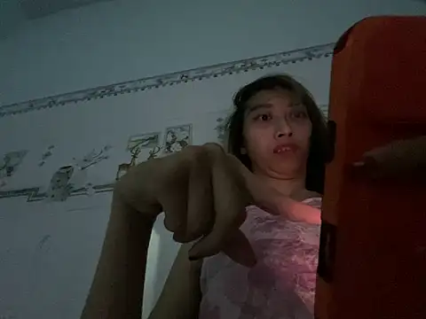 Snapshot of bimwet189 chatting on 23, 11, 2025 bimwet189 online show from 23, 11, 2025