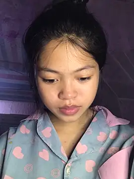 Snapshot of Thy00__ chatting on 27, 9, 2025 Thy00   online show from 27, 9, 2025