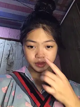 Snapshot of Thy00__ chatting on 28, 9, 2025 Thy00   online show from 28, 9, 2025