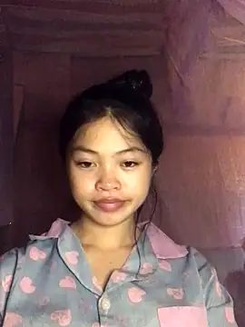 Snapshot of Thy00__ chatting on 8, 10, 2025 Thy00   online show from 8, 10, 2025