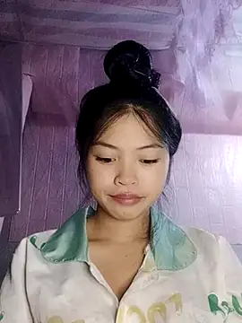 Snapshot of Thy00__ chatting on 26, 10, 2025 Thy00   online show from 26, 10, 2025