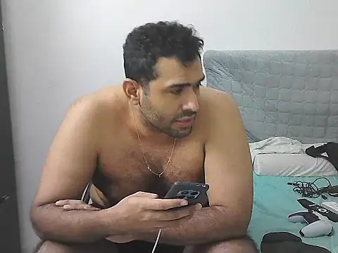 morenocabro10 online show from 18, 4, 2026