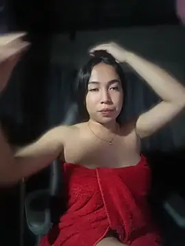 NicoleRoseTS online show from 8, 4, 2026