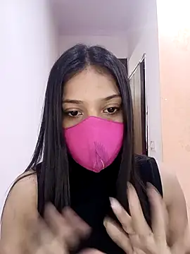Snapshot of Cute_Rakhi8 chatting on 5, 5, 2026 Cute Rakhi8 online show from 5, 5, 2026