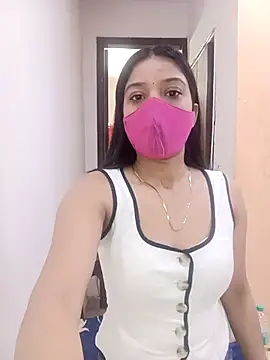 Snapshot of Cute_Rakhi8 chatting on 7, 5, 2026 Cute Rakhi8 online show from 7, 5, 2026
