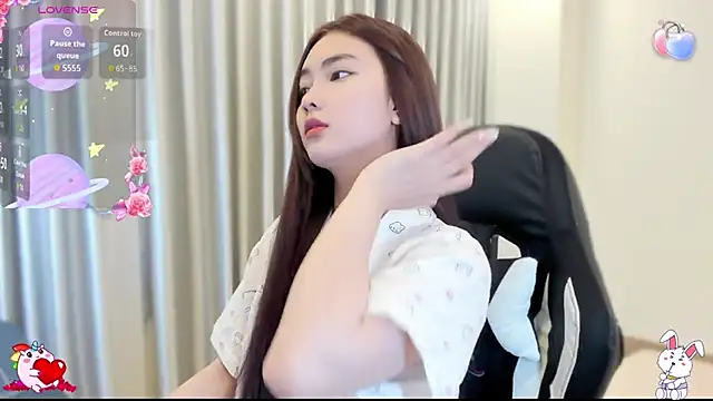 Snapshot of -Rose99- chatting on 19, 2, 2026 -Rose99- online show from 19, 2, 2026