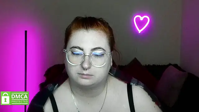 Snapshot of Alicia_love00 chatting on 15, 10, 2025 Alicia love00 online show from 15, 10, 2025