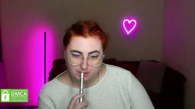 Alicia love00 online show from 2, 11, 2025