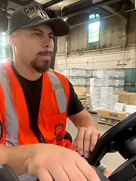 PuttieIn online show from 19, 9, 2025