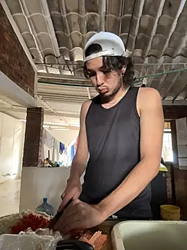 Luxx 14 online show from 21, 2, 2026