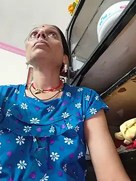 Snapshot of ISHANI-SINGH chatting on 15, 5, 2026 ISHANI-SINGH online show from 15, 5, 2026