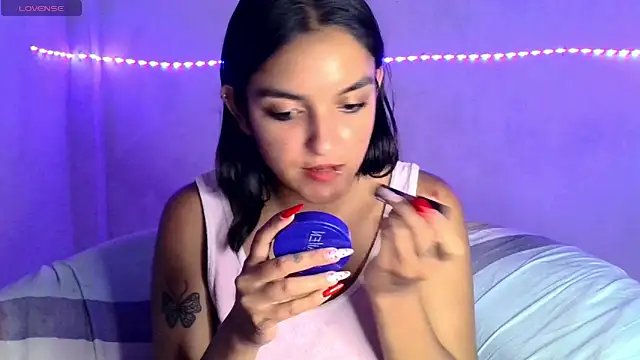 Snapshot of Ari_20_ chatting on 12, 4, 2026 Ari 20 online show from 12, 4, 2026