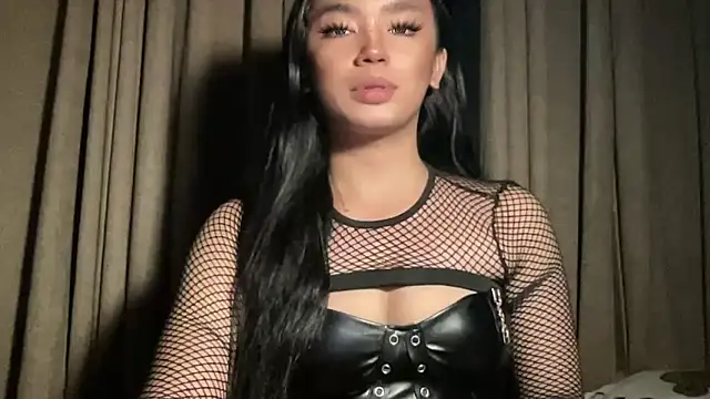 Snapshot of Claudia_Johnson chatting on 8, 9, 2025 Claudia Johnson online show from 8, 9, 2025