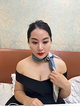 Snapshot of Candice888 chatting on 25, 11, 2025 Candice888 online show from 25, 11, 2025