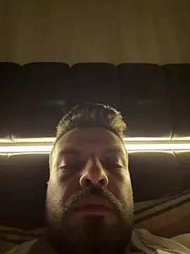 Snapshot of adonis_00 chatting on 6, 4, 2026 adonis 00 online show from 6, 4, 2026