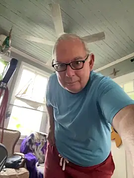 Snapshot of CharlieWeaver22 chatting on 29, 6, 2026 CharlieWeaver22 online show from 29, 6, 2026