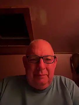 Snapshot of CharlieWeaver22 chatting on 4, 7, 2026 CharlieWeaver22 online show from 4, 7, 2026