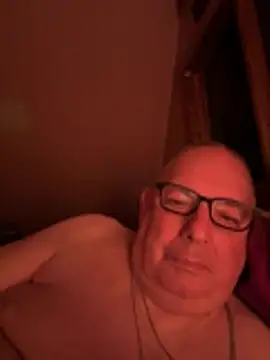 Snapshot of CharlieWeaver22 chatting on 6, 7, 2026 CharlieWeaver22 online show from 6, 7, 2026