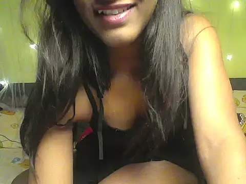 Snapshot of mickle_james chatting on 13, 11, 2025 mickle james online show from 13, 11, 2025