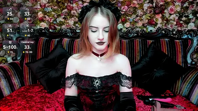 Snapshot of EllieMori chatting on 17, 10, 2025 EllieMori online show from 17, 10, 2025