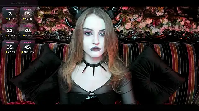 Snapshot of EllieMori chatting on 29, 10, 2025 EllieMori online show from 29, 10, 2025