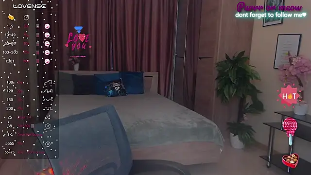 LiSinDoll online show from 6, 10, 2025