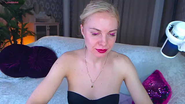 LiSinDoll online show from 27, 11, 2025