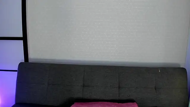 Snapshot of missweetpeach chatting on 7, 7, 2026 missweetpeach online show from 7, 7, 2026