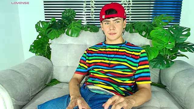 CamiiGuzmanX online show from 2, 3, 2026