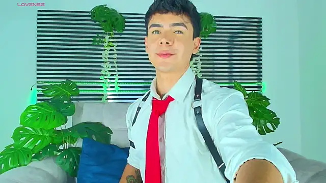 CamiiGuzmanX online show from 11, 4, 2026