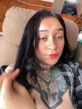 Snapshot of Rouse_07 chatting on 20, 11, 2025 Rouse 07 online show from 20, 11, 2025