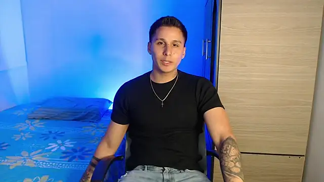 valentinosex1 online show from 13, 11, 2025