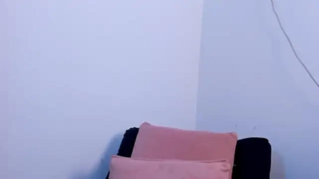 Snapshot of axel_davis_ chatting on 6, 11, 2025 axel davis online show from 6, 11, 2025