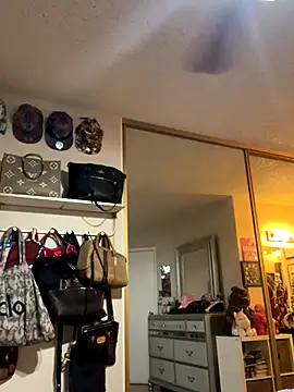 Chicagobabe online show from 27, 9, 2025