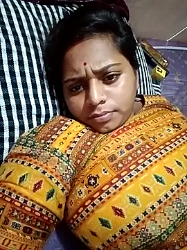 Snapshot of Hot_crety chatting on 22, 9, 2025 Hot crety online show from 22, 9, 2025