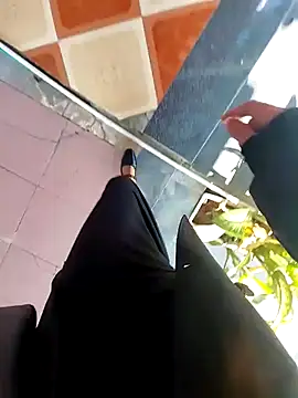 meomeocute online show from 13, 11, 2025