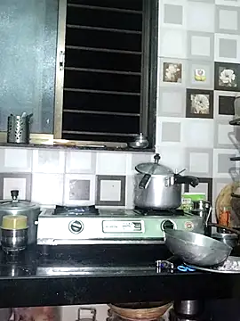 sneha bebo online show from 4, 3, 2026