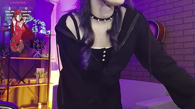 LiliLuna online show from 21, 12, 2025