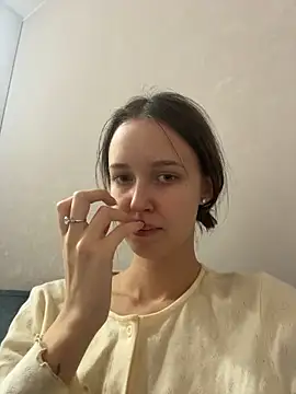 ElliRose online show from 6, 1, 2026