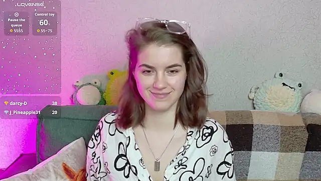 Snapshot of ElzaBlis chatting on 18, 4, 2026 ElzaBlis online show from 18, 4, 2026