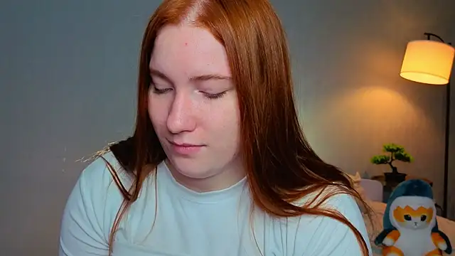 Snapshot of EthalCarlsqq chatting on 9, 10, 2025 EthalCarlsqq online show from 9, 10, 2025