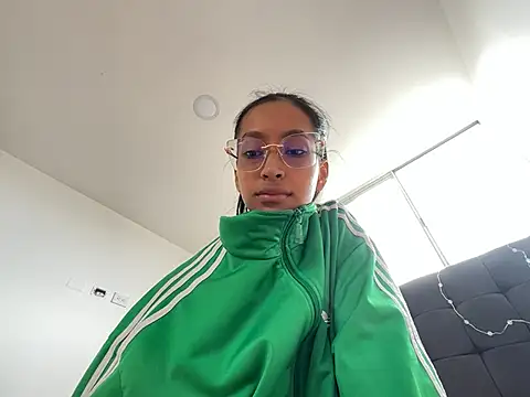 babby bella online show from 18, 1, 2026