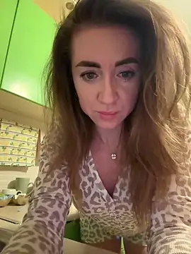 MarinaDiva11 74 online show from 28, 10, 2025