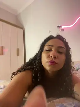 jhennyfer online show from 23, 7, 2026