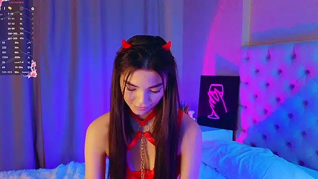 MarciaMarshall online show from 1, 12, 2025