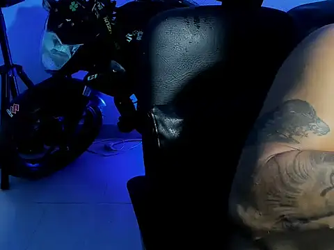 Snapshot of zeus_7777 chatting on 28, 9, 2025 zeus 7777 online show from 28, 9, 2025