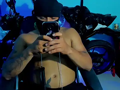 Snapshot of zeus_7777 chatting on 12, 10, 2025 zeus 7777 online show from 12, 10, 2025