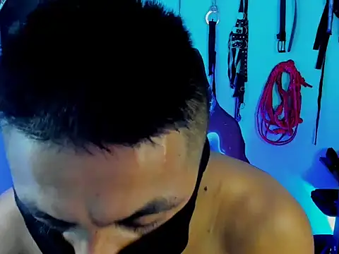 Snapshot of zeus_7777 chatting on 11, 11, 2025 zeus 7777 online show from 11, 11, 2025