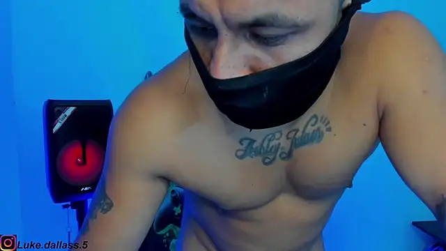 Snapshot of zeus_7777 chatting on 30, 11, 2025 zeus 7777 online show from 30, 11, 2025