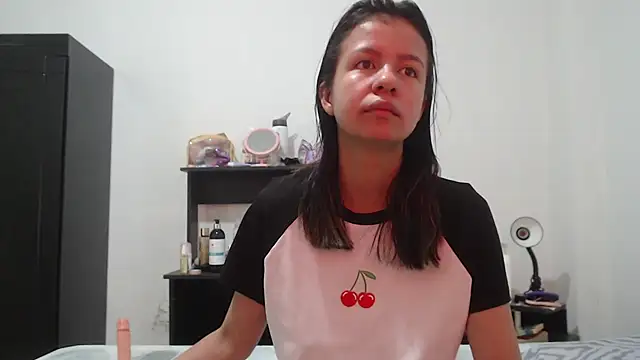 nathaly jones  online show from 21, 7, 2026